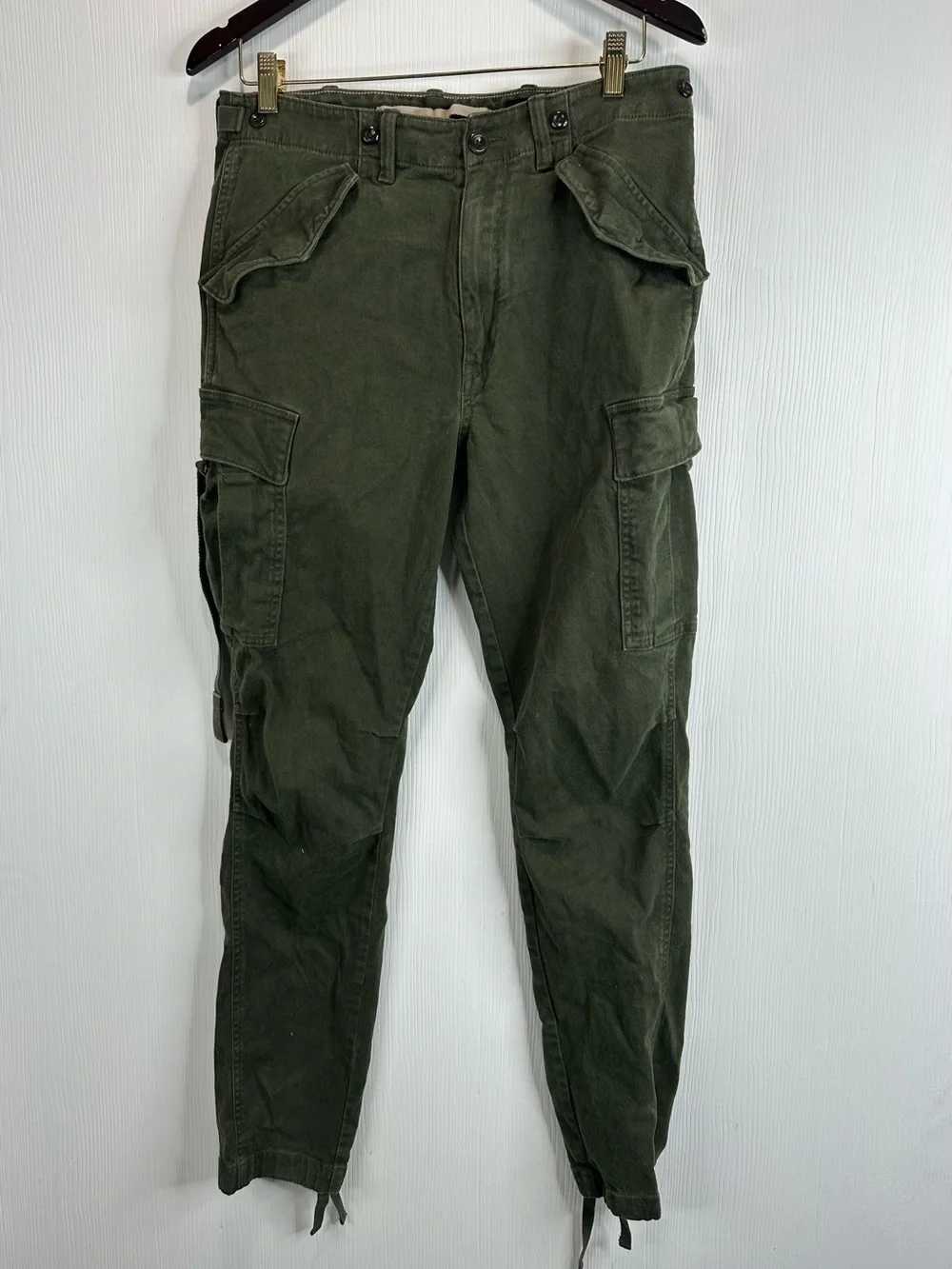 Banana Republic Men's Olive Green Cargo Pants